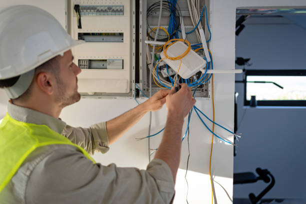 Best Affordable Electrician  in Tama, IA